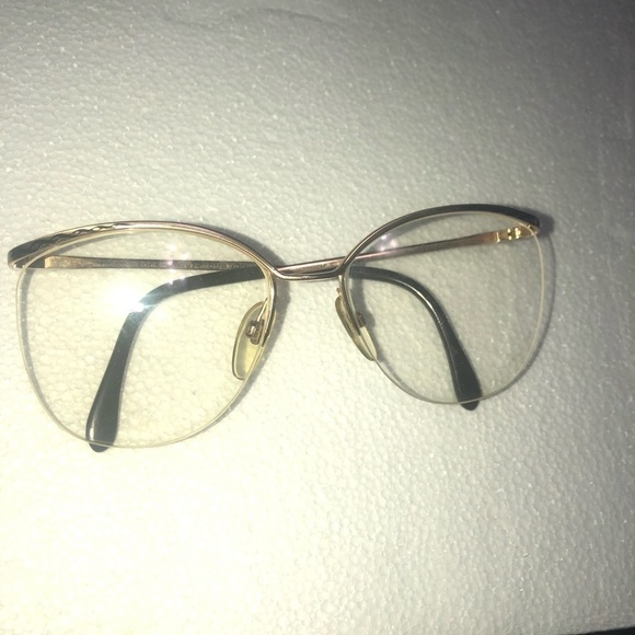 VTG Rodenstock Lady R Tour 805 RD 140 Gold Tone Frames w Twist Accent Design EUC - Picture 5 of 9
